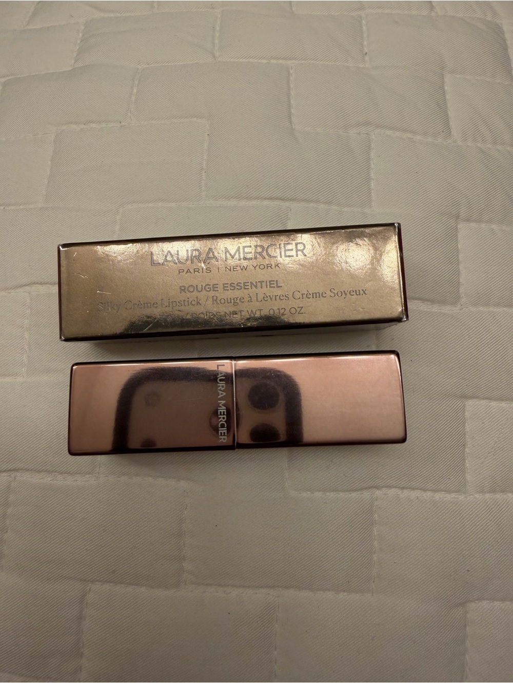 Laura Mercier Rose Gold Rouge Essentiel Silky Crème Lipstick 445 rouge muse